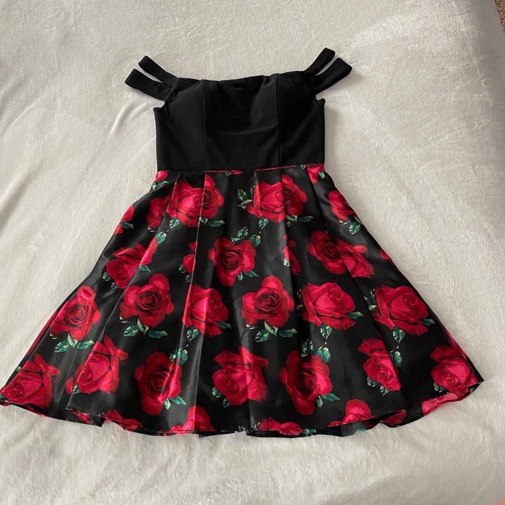 Red formal rose dress